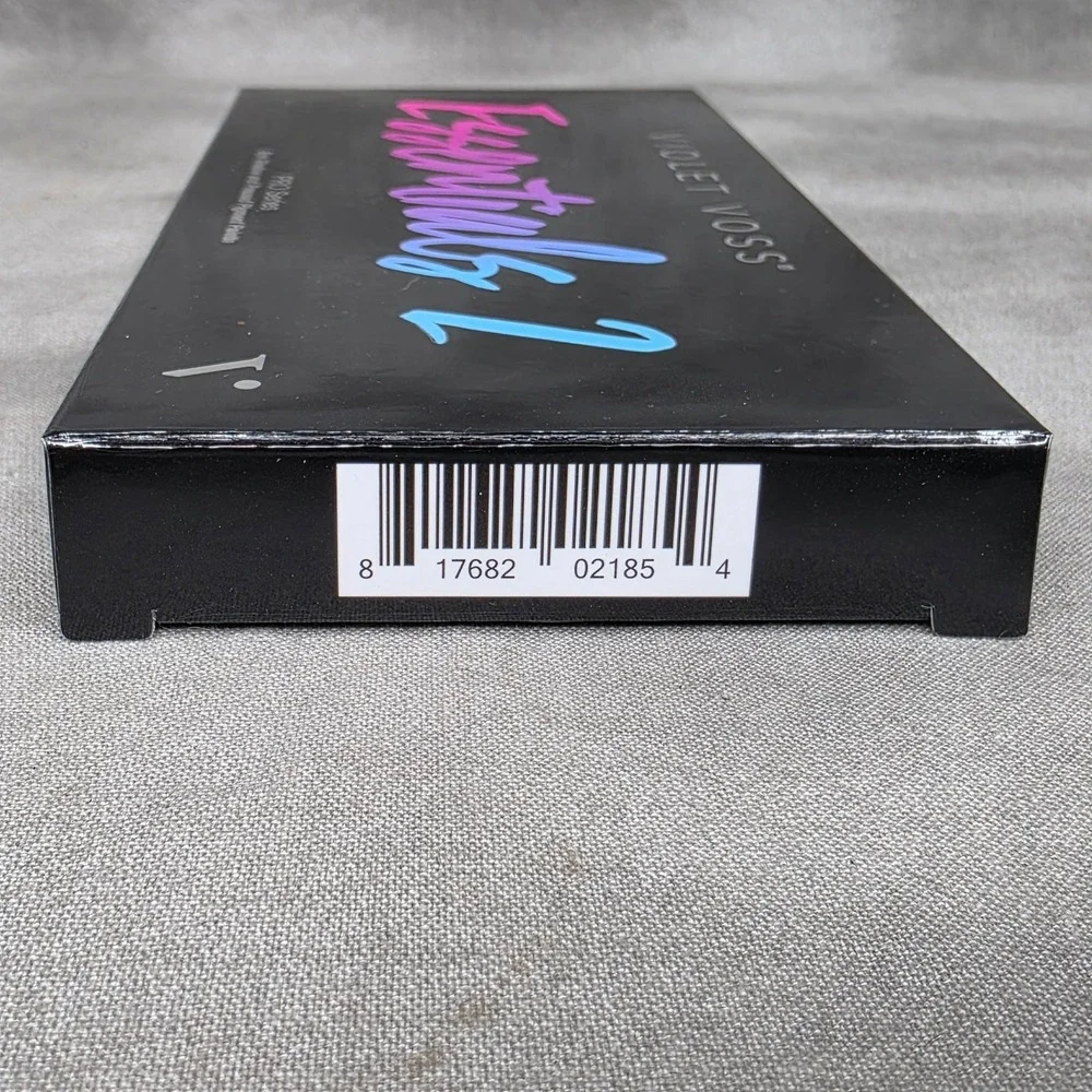 VIOLET VOSS Essentials 2 Pro Series Eyeshadow Palette NEW